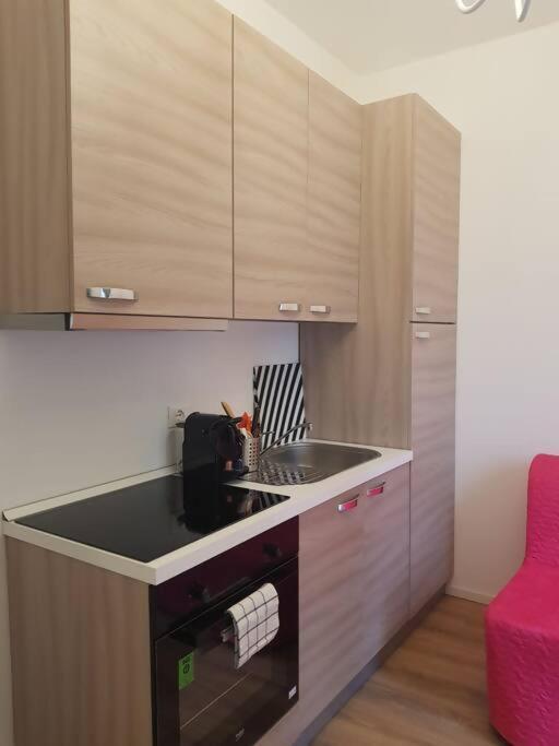 Bsuites Trieste In Centro Storico Con Wifi بادوفا الغرفة الصورة