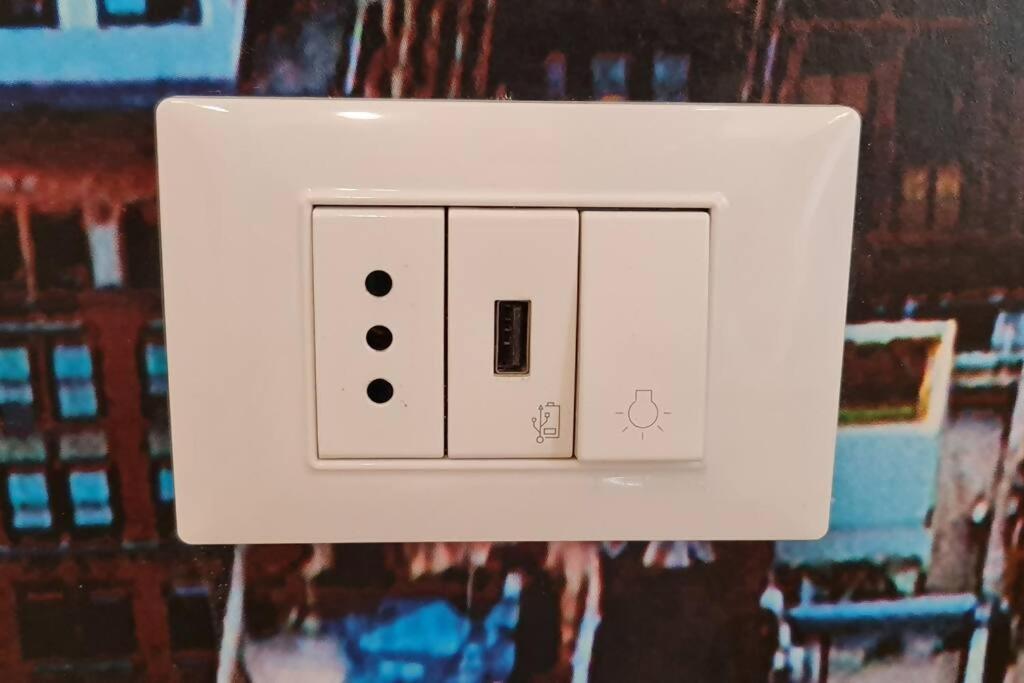 Bsuites Trieste In Centro Storico Con Wifi بادوفا الغرفة الصورة
